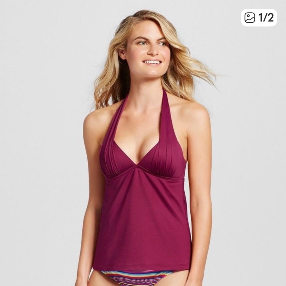 Mossimo Swim Women's
Molded Cup Tankini Halter Top. Sz: S